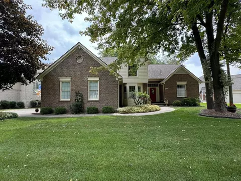 43761 Via Antonio, Sterling Heights, MI 48314