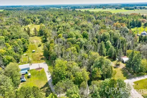 tbd G75, Escanaba, MI 49829 photo 3