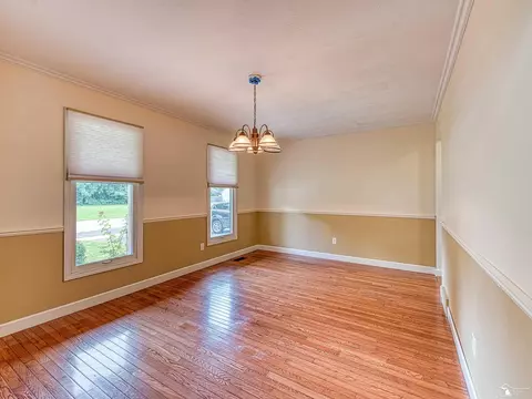 8797 Tamarack, Temperance, MI 48182 photo 18