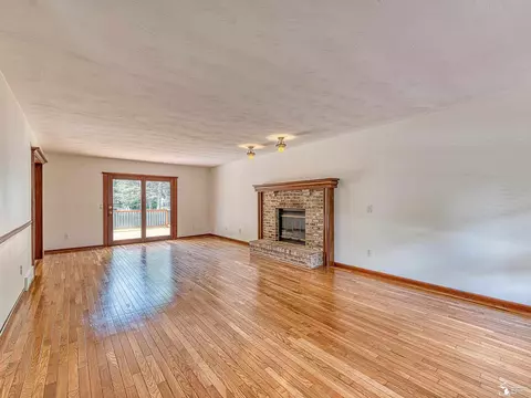 8797 Tamarack, Temperance, MI 48182 photo 13