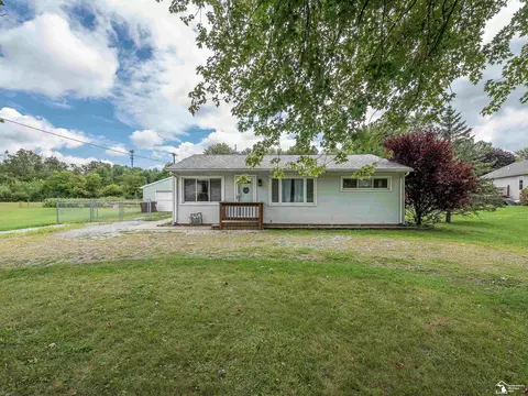 2712 Gruber, Monroe, MI 48162