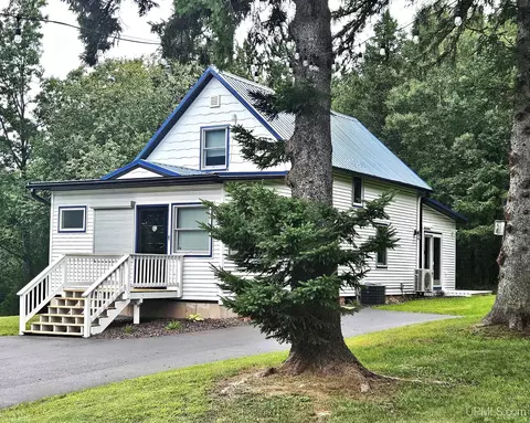 Exterior - 1320 Comet, Wakefield, MI 49968 photo 7 of 9