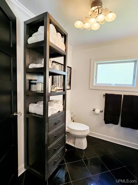 Bath - 1320 Comet, Wakefield, MI 49968 photo 5 of 7