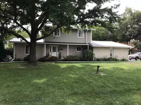 2037 St Clair, Algonac, MI 48001