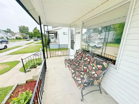 22141 Cushing, Eastpointe, MI 48021 photo 4