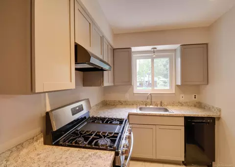 23281 Shepherd, Macomb, MI 48042 photo 8