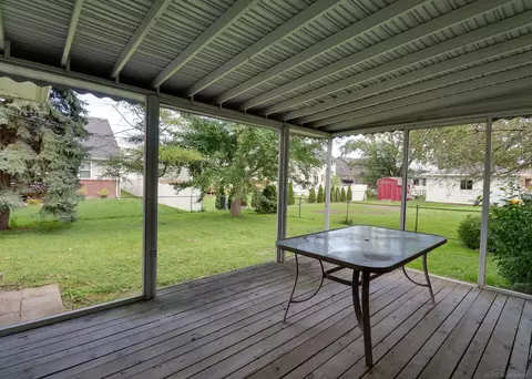 23281 Shepherd, Macomb, MI 48042 photo 5
