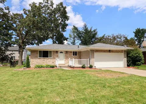 23281 Shepherd, Macomb, MI 48042