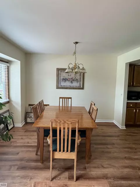 105 Milton, Algonac, MI 48001 photo 7