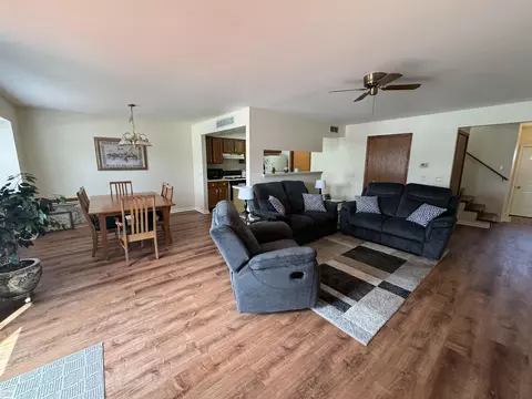105 Milton, Algonac, MI 48001 photo 5