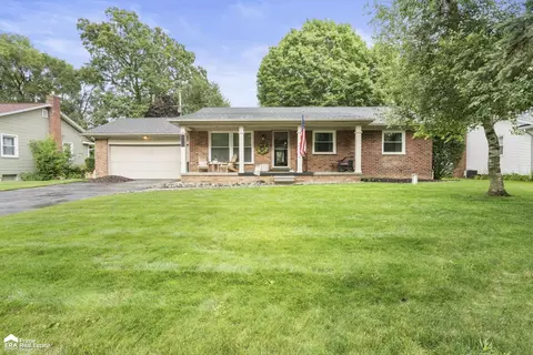 4461 Old Carriage, Flint, MI 48507