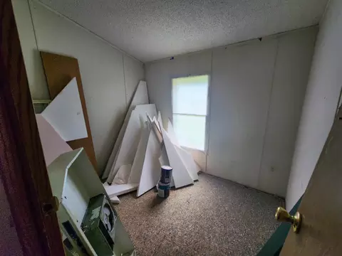 7266 N Eberhart, Harrison, MI 48625 photo 30