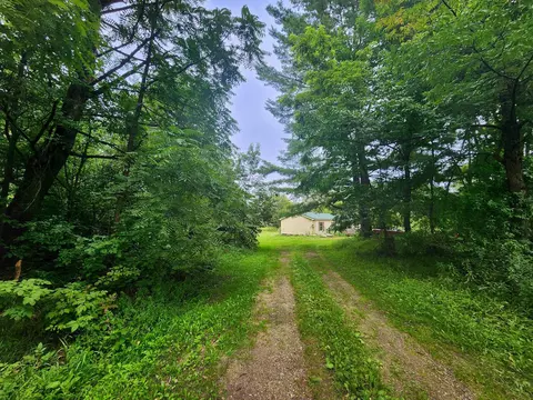 7266 N Eberhart, Harrison, MI 48625 photo 9