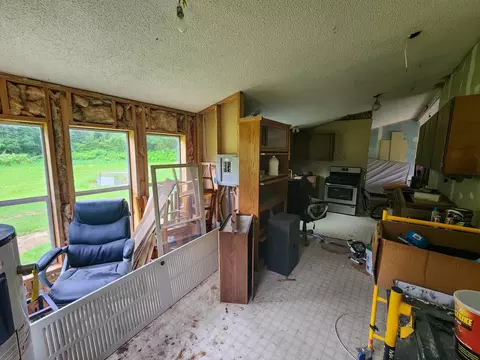 7266 N Eberhart, Harrison, MI 48625 photo 14