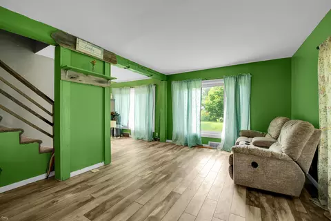Living - 502 E Mill St, Capac, MI 48014 photo 1 of 2