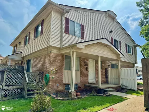 15543 Dupage, Taylor, MI 48180