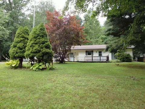 Exterior - 2561 Cherry Grv, Harrison, MI 48625 photo 2 of 9