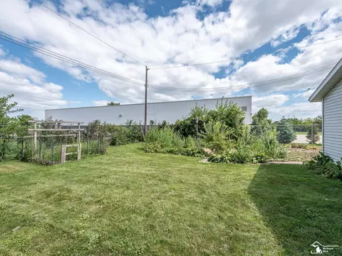 Exterior - 1044 Lasalle, Monroe, MI 48162 photo 8 of 8