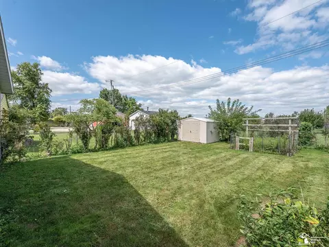 Exterior - 1044 Lasalle, Monroe, MI 48162 photo 7 of 8
