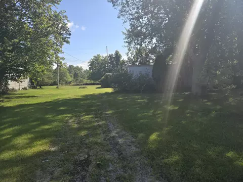 2323 S Huron, Kawkawlin, MI 48631 photo 2