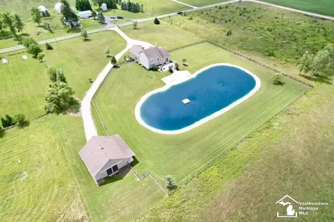 9064 Schroeder, Riga, MI 49276 photo 3
