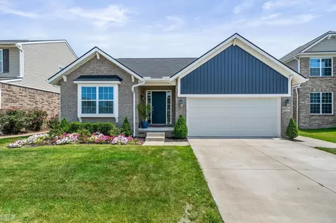 41214 Damask, Clinton Township, MI 48038