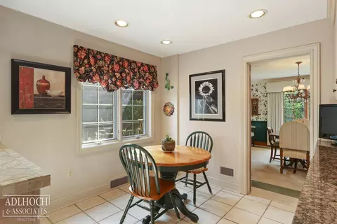 494 Washington, Grosse Pointe, MI 48230 photo 10