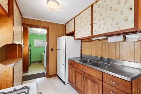 Kitchen - 2428 Curtis, Adrian, MI 49221 photo 2 of 3
