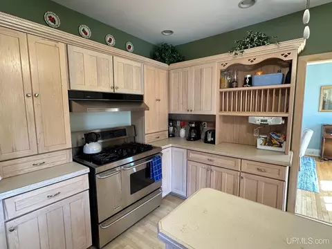 Kitchen - 116 E Main, Negaunee, MI 49866 photo 2 of 6