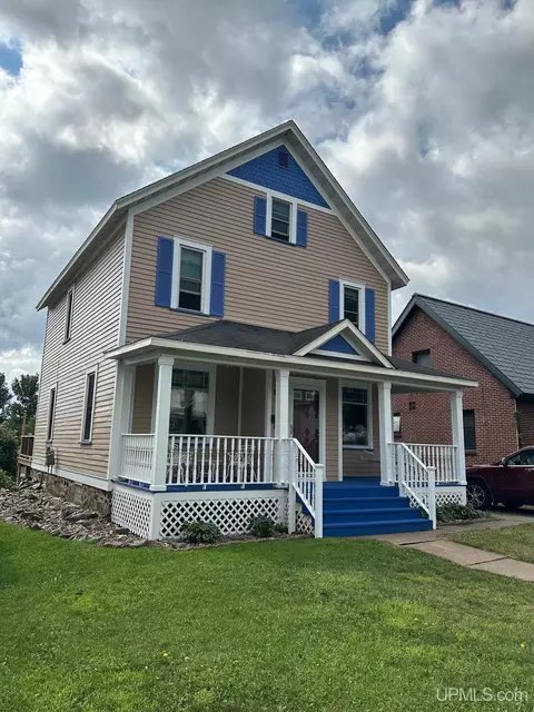 116 E Main, Negaunee, MI 49866