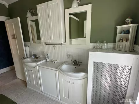 Bath - 116 E Main, Negaunee, MI 49866 photo 3 of 5