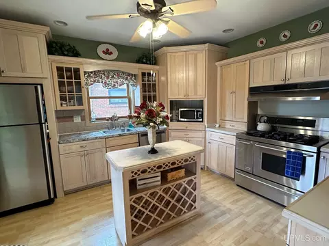 Kitchen - 116 E Main, Negaunee, MI 49866 photo 1 of 6