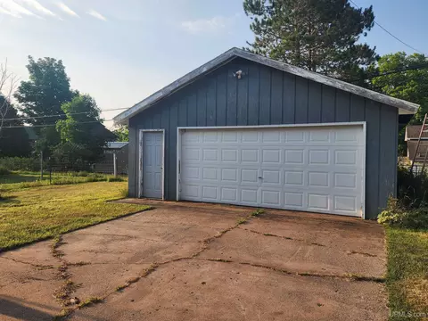 67 2nd, South Range, MI 49963 photo 5