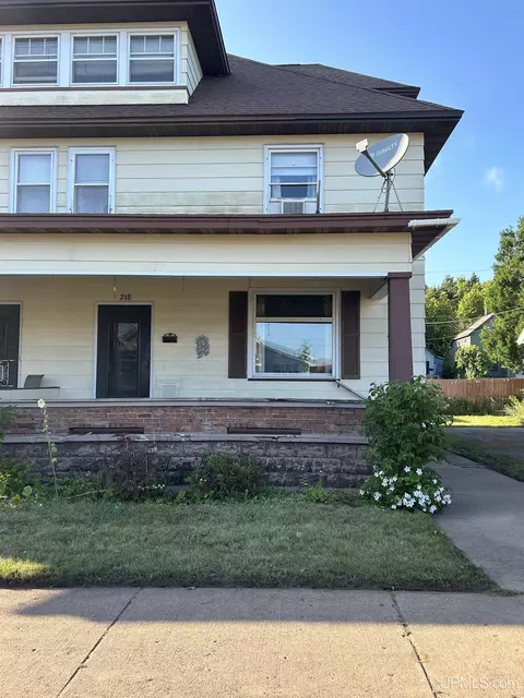 218 W Clark, Negaunee, MI 49866