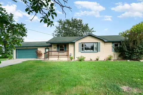 4377 11 Mile, Auburn, MI 48611