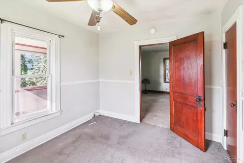 Bedroom - 15940 Lakefield, Hemlock, MI 48626 photo 2 of 6