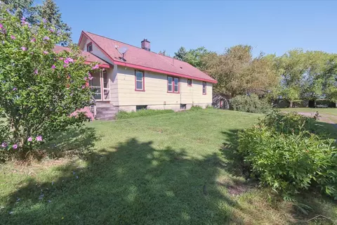 Exterior - 15940 Lakefield, Hemlock, MI 48626 photo 3 of 13