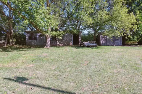 Exterior - 15940 Lakefield, Hemlock, MI 48626 photo 9 of 13