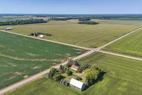 View/Area - 15940 Lakefield, Hemlock, MI 48626 photo 4 of 13