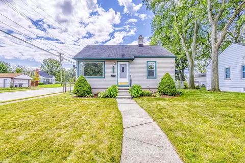 19352 Georgia, Roseville, MI 48066