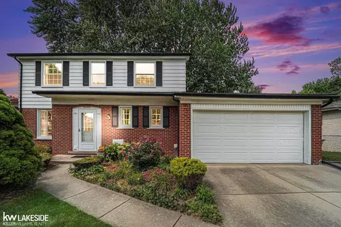 Exterior - 30543 Cedars, Warren, MI 48093 photo 2 of 5
