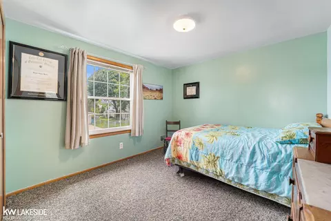 Bedroom - 30543 Cedars, Warren, MI 48093 photo 1 of 4