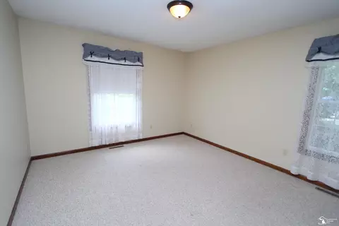3714 E Dunbar, Monroe, MI 48161 photo 17