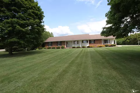 3714 E Dunbar, Monroe, MI 48161 photo 4