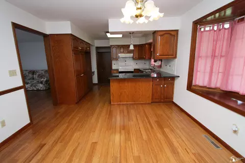 3714 E Dunbar, Monroe, MI 48161 photo 12