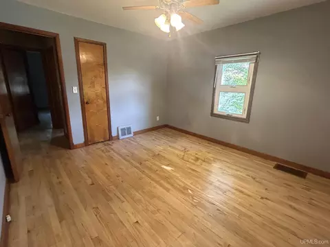 216 Cherry, Munising, MI 49862 photo 8