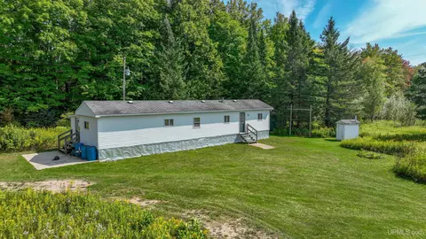 Exterior - 4889 E Maple Ridge 37th, Rock, MI 49880 photo 1 of 1