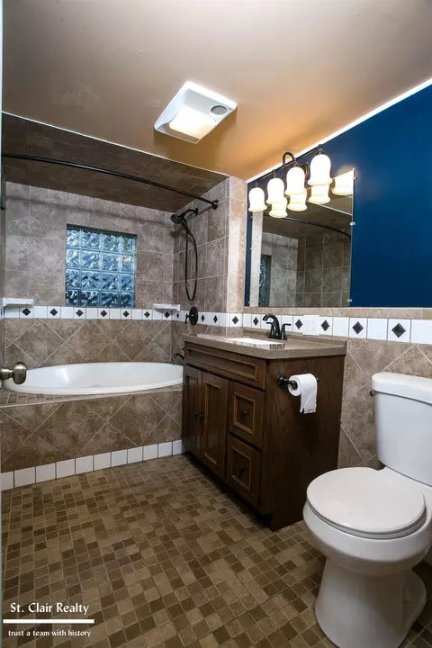 5800 Neuman, Saint Clair, MI 48079 photo 12