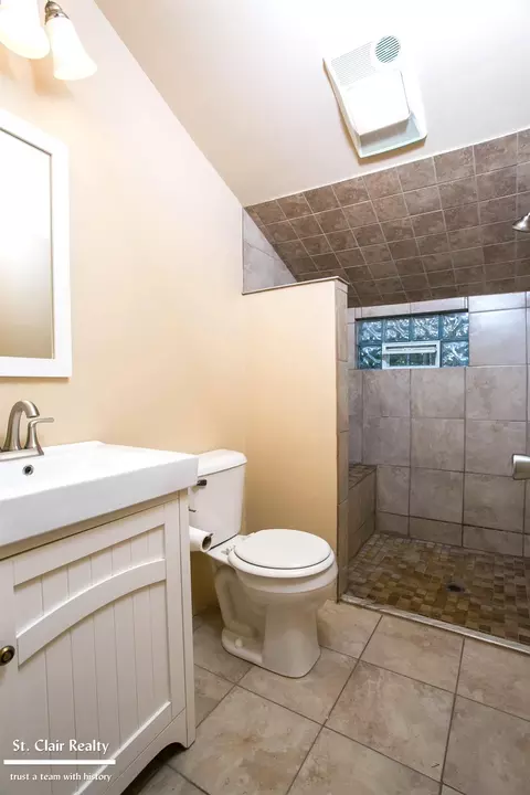 5800 Neuman, Saint Clair, MI 48079 photo 19