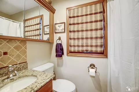 Bath - 3244 S Custer, Monroe, MI 48161 photo 1 of 7
